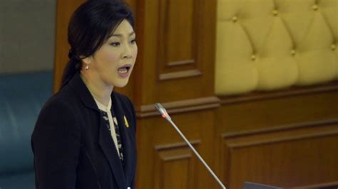 thailand s prime minister yingluck shinawatra dissolves parliament cnn