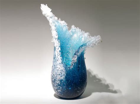 Majestic Ocean Wave Vases By Hawaiian Artist Duo Bored Panda
