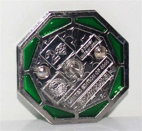 disney pin trading 20th anniversary pin center logo limited edition 4000
