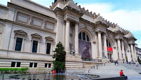 metropolitan museum of art i new york