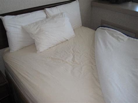 clean bed sheets picture  home suites inn waltham tripadvisor