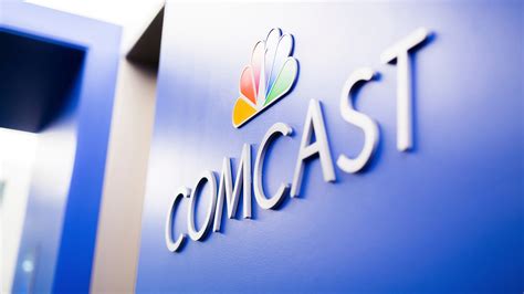 comcast opens   xfinity wifi hotspots  aid residents  emergency personnel