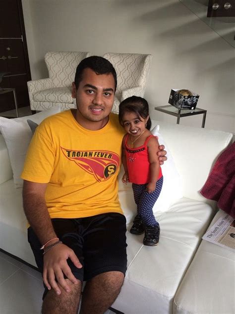jyoti amge smallest woman according to guinness world book of records