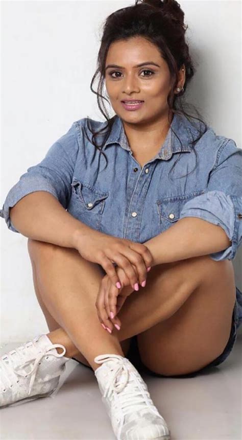 25 hot photos of dhruvee haldankar actress from crime