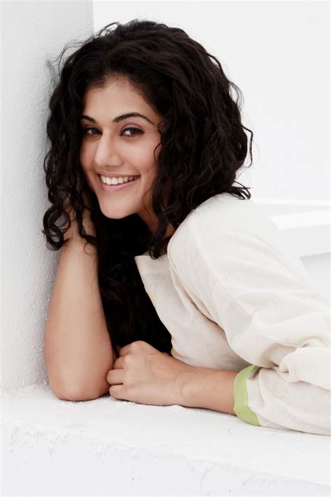 taapsee pannu latest hd wallpapers hd wallpapers high definition free background