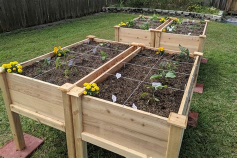 build  raised garden bed  legs happysprout