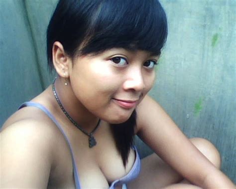 Anggie Cewek Malang Pamer Toket Bochorblog