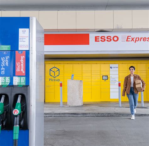 pickup  install  connected lockers  esso express service