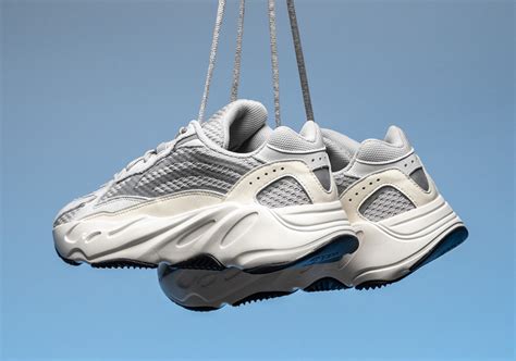 preview adidas yeezy boost   static le site de la sneaker