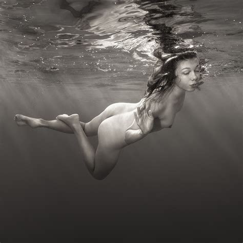 underwater nude girls compilation 22 photos the fappening leaked nude celebs
