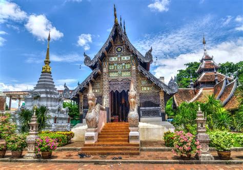 Top 5 Things To Indulge In Your Thailand Exotic Tour