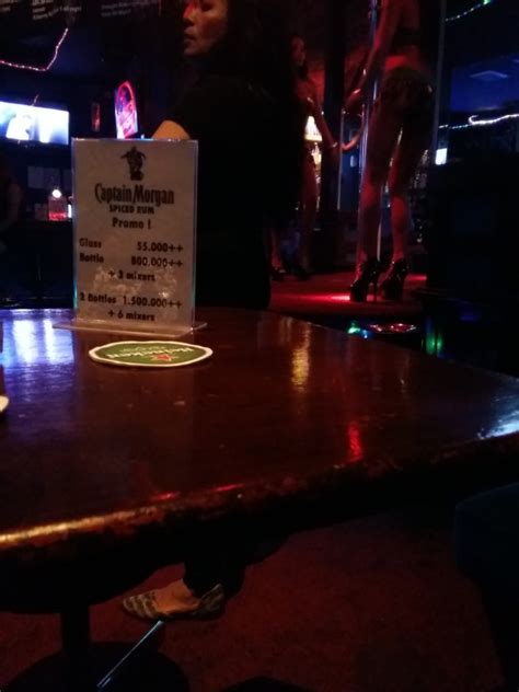 expats own bar guys nightlife