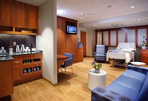 Patient Rooms In The Johns Hopkins Hospital Johns Hopkins Medicine