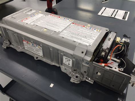 prius hybrid battery replacement