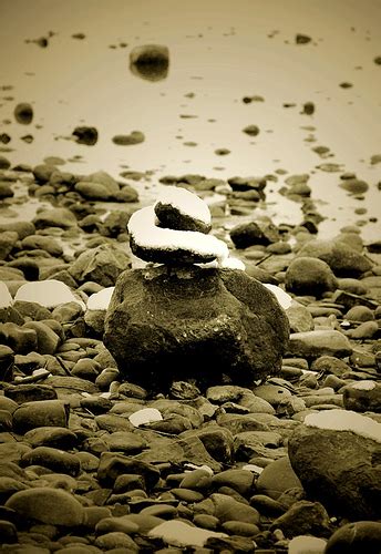 batu batu  danau informasi  inspirasi menarik
