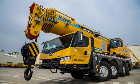 xcmg    crane launch spree  year  targeted truck  fleet middle east