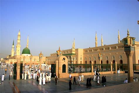 Masjid Al Nabawi Madina Saudi Arabia The Mosque Of The