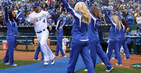official royals game thread game  royals review