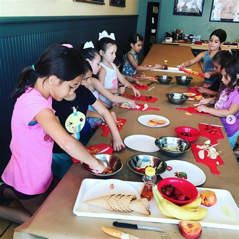 kids cooking classes images  whats cooking