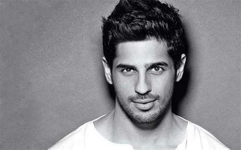 A Gentleman Sidharth Malhotra To Make His Debut As A Rapper With