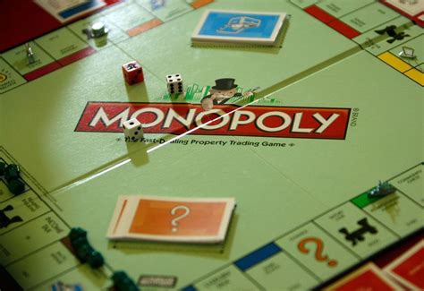 DescripciÃ³n y reglas del juego "El Monopolio"