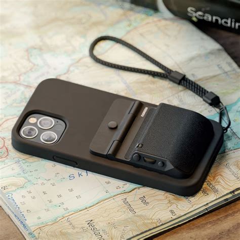 fjorden worlds  pocketable iphone camera grip dev gear