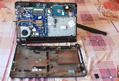 hp tpn  laptop disassembly blogtechtips