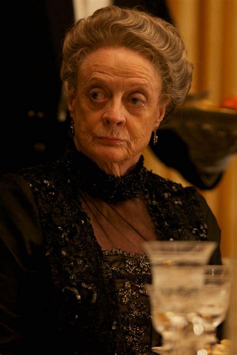 Downton Abbey’s Dame Maggie Smith Rushed To Hospital With Chest Pains