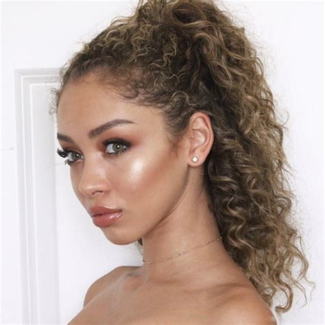 curly hair styles   perfect   day wear