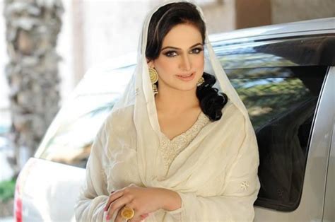 pakistani actress noor showing interest in talk shows