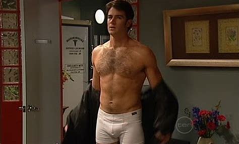 shirtless male actor ben lawson in don t trust the bitch