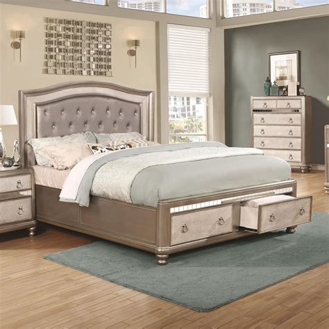 coaster bling game upholstered queen bed  storage footboard