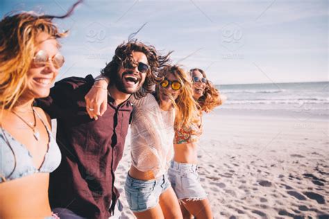 Vacations Summer Fun Smiling Group Friends Happy