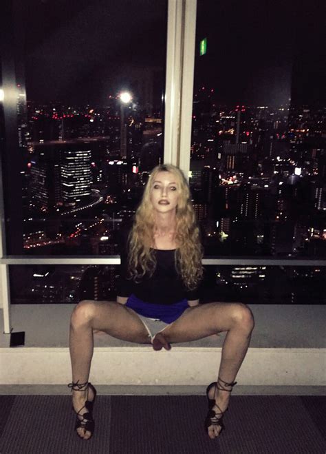 Sasha De Sade Visits Osaka Photo 1