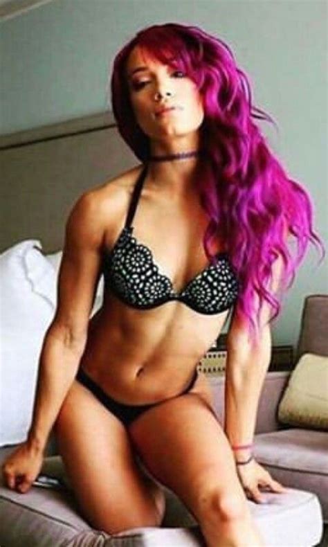 pin on sasha banks sexy