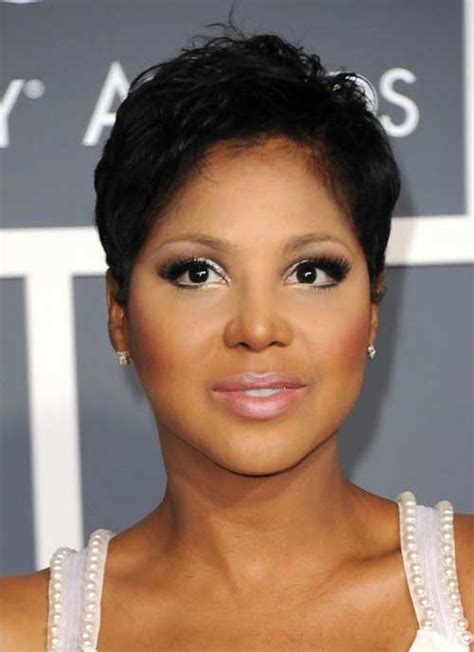 10 Short Hairstyles For Black Women With Round Faces