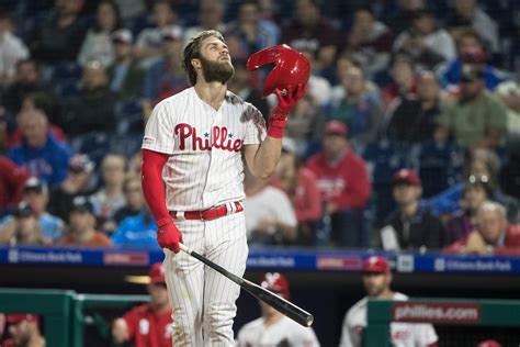 bryce harper gets booed by phillies fans for the first time ‘i d do