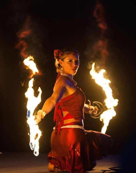 fire dancing photography  soul fire productions  kauai hawaii adding fire dancing