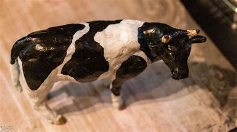 dutch cow ultimate paper mache