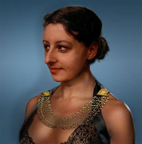 resemblance of cleopatra according to contemporary historians of her