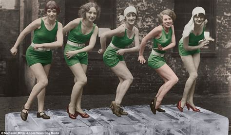 Images Show 1920s Flapper Girls In New Light Daily Mail Online