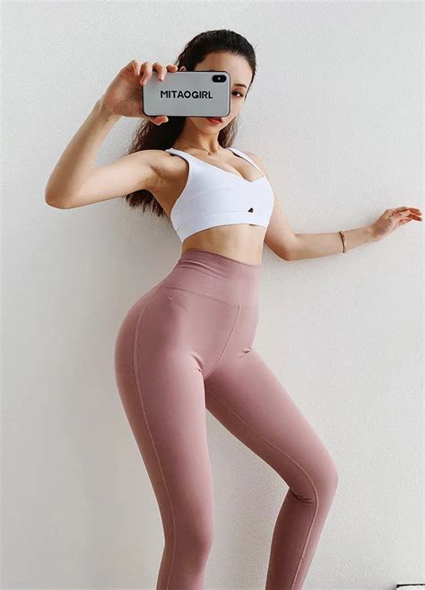 2021 Sexy Tight High Waisted Yoga Pants Scrunch Buworkout Legging