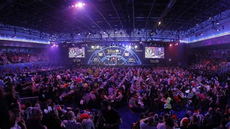 world darts championship   results today day  schedule  time draw