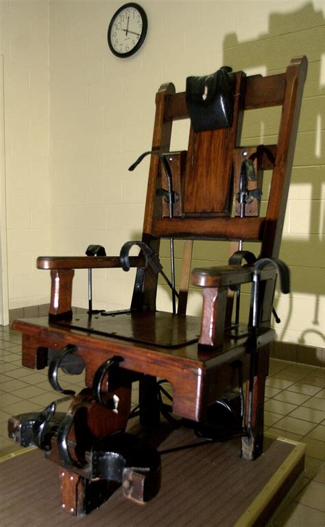 tennessee brings  electric chair  long  lethal injection drugs arent