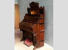 Antique Pump/Reed Organ/gothic style/not piano