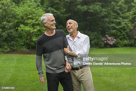 Older Gay Man ストックフォトと画像 Getty Images