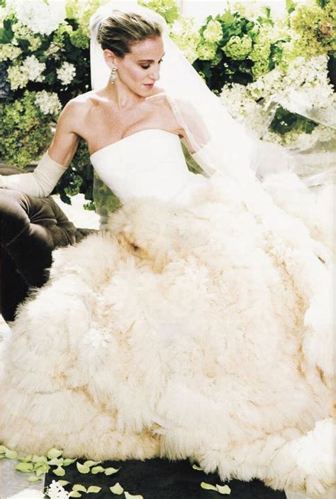 vera wang wedding style in 10 iconic gowns carrie bradshaw wedding dress vera wang wedding
