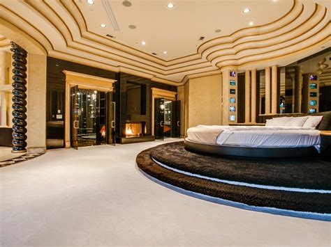 51 Luxury Master Bedroom Designs