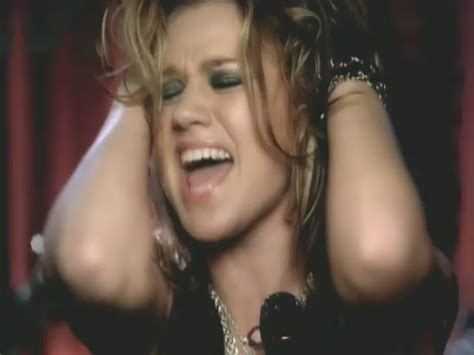 since u been gone [official video] kelly clarkson image 21736587