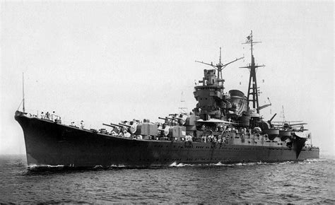This Is The Mogami As A Light Cruiser With 15 6 Inch Guns The Entire